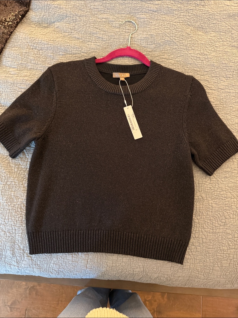 Short-Sleeve Knit Sweater - Classic Crewneck